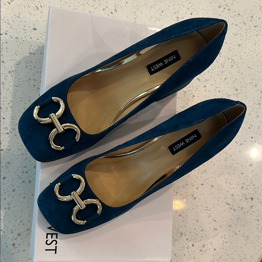 Nine West Blue and Gold Flats with Elegant Hardware